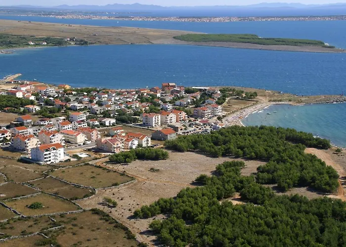 By The Sea Povljana, Pag - 16704 Apartment Povljana