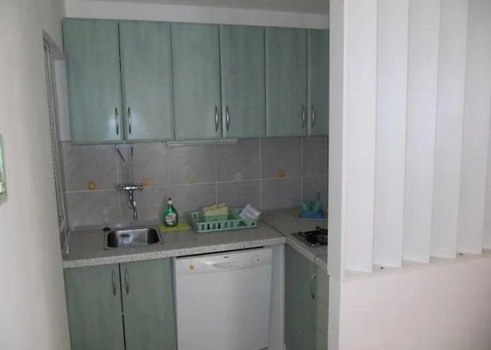 Апартаменты By The Sea Povljana, Pag - 16704 *