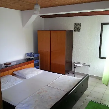 By The Sea Povljana, Pag - 16704 Apartament *